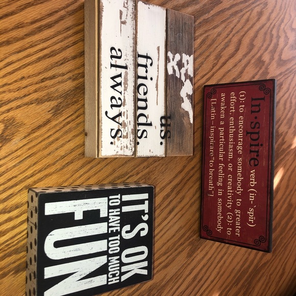 3 wall hanging whimsy/inspiring plaques. - Picture 3 of 4